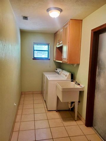 5908 NW 124TH STREET, Gainesville, FL 32653