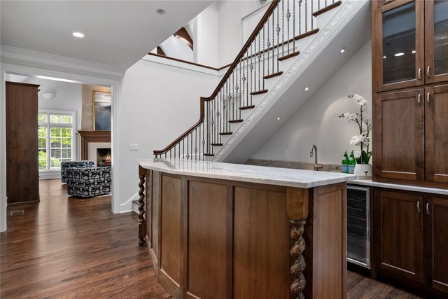 8722 Arbor Park Court, Dallas, TX 75243