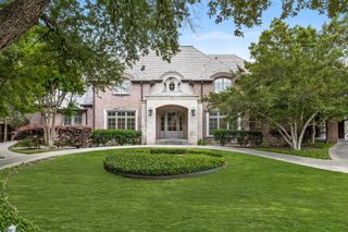 8722 Arbor Park Court, Dallas, TX 75243