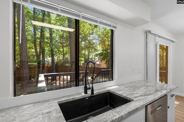 1 Pioneers Point Court, Irmo, SC 29063