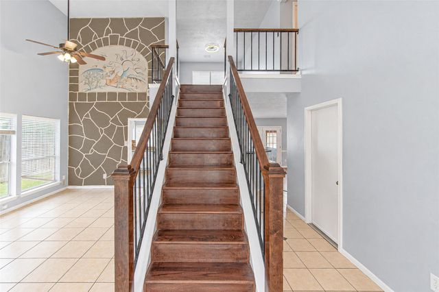 12027 Huntington Park Drive, Houston, TX 77099