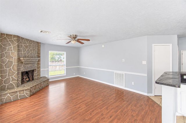 12027 Huntington Park Drive, Houston, TX 77099