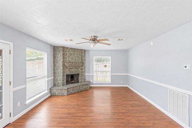 12027 Huntington Park Drive, Houston, TX 77099