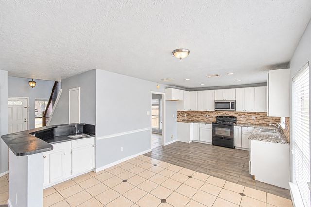 12027 Huntington Park Drive, Houston, TX 77099