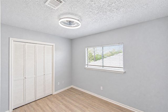 12027 Huntington Park Drive, Houston, TX 77099