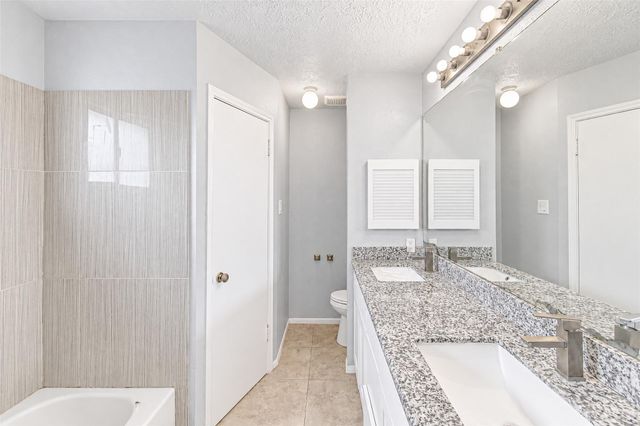 12027 Huntington Park Drive, Houston, TX 77099