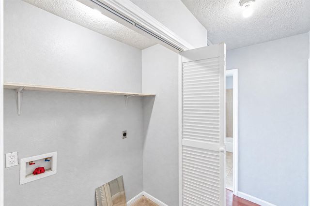 12027 Huntington Park Drive, Houston, TX 77099