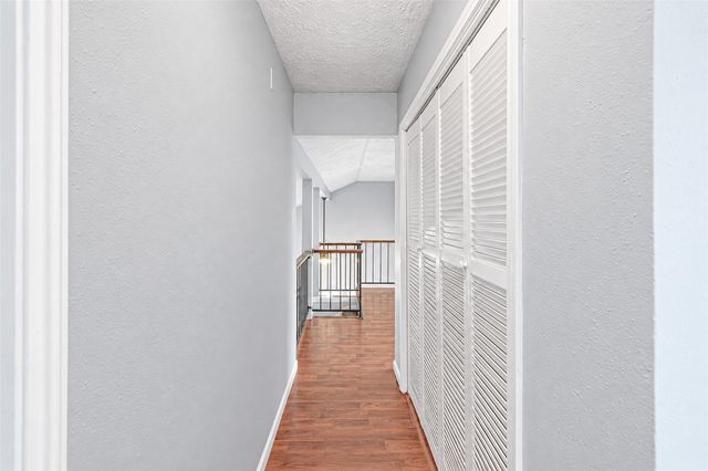 12027 Huntington Park Drive, Houston, TX 77099