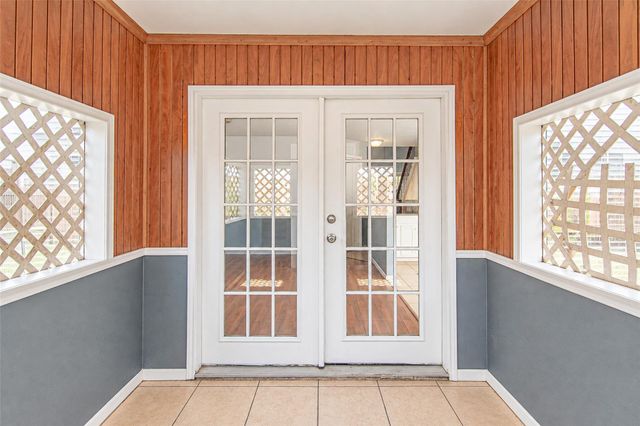 12027 Huntington Park Drive, Houston, TX 77099