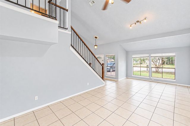 12027 Huntington Park Drive, Houston, TX 77099