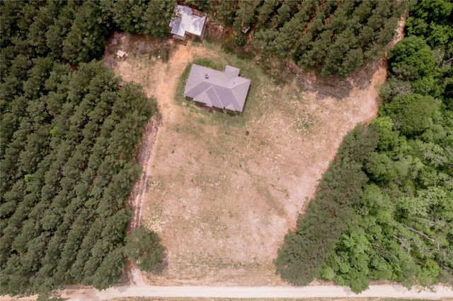 3134 Nursery Road, Livingston, TX 77351