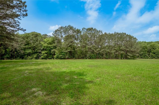 3134 Nursery Road, Livingston, TX 77351