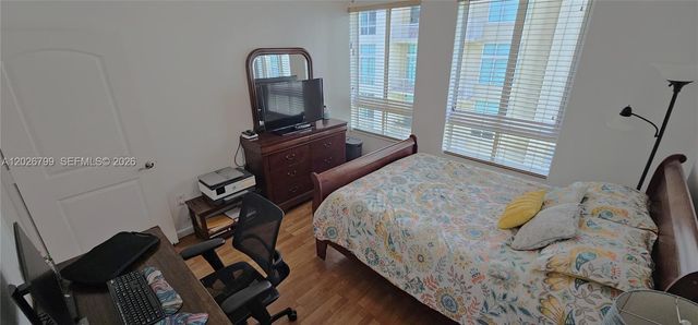 7350 SW 89th Street 701S, Miami, FL 33156