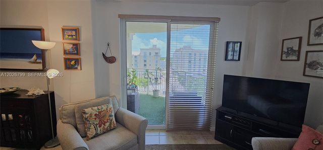 7350 SW 89th Street 701S, Miami, FL 33156