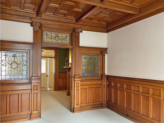 447 Warren Street, Hudson, NY 12534