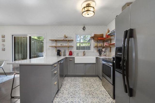 56 Cantey Place NW, Atlanta, GA 30327