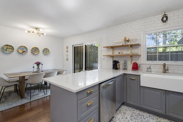 56 Cantey Place NW, Atlanta, GA 30327