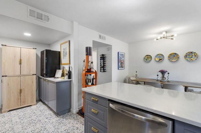 56 Cantey Place NW, Atlanta, GA 30327