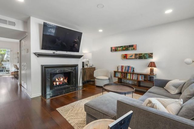 56 Cantey Place NW, Atlanta, GA 30327