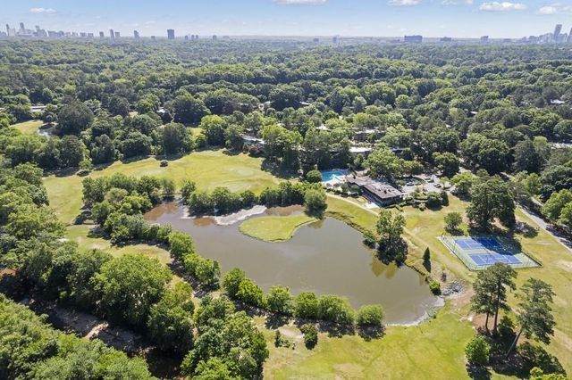 56 Cantey Place NW, Atlanta, GA 30327