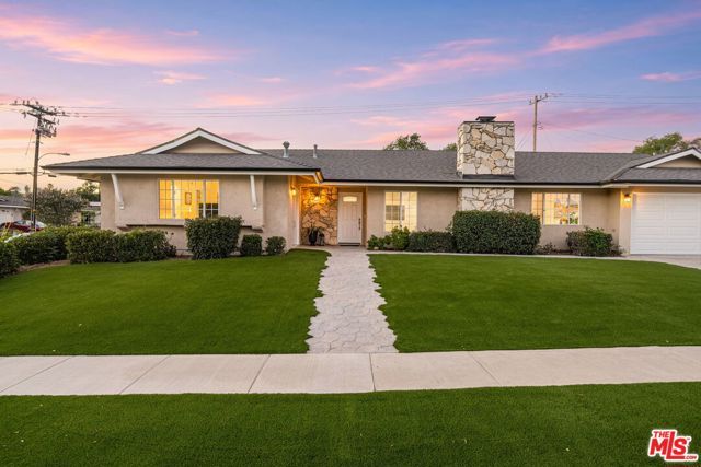 91 W Gainsborough Road, Thousand Oaks, CA 91360