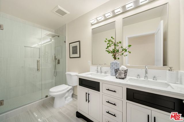 91 W Gainsborough Road, Thousand Oaks, CA 91360