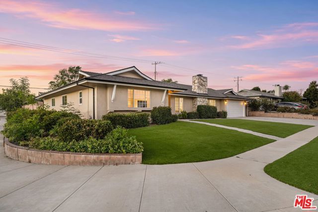91 W Gainsborough Road, Thousand Oaks, CA 91360
