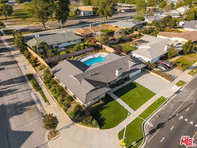 91 W Gainsborough Road, Thousand Oaks, CA 91360