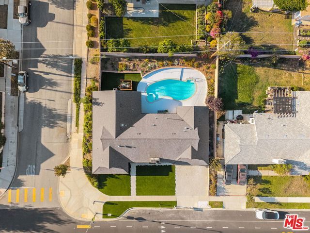 91 W Gainsborough Road, Thousand Oaks, CA 91360