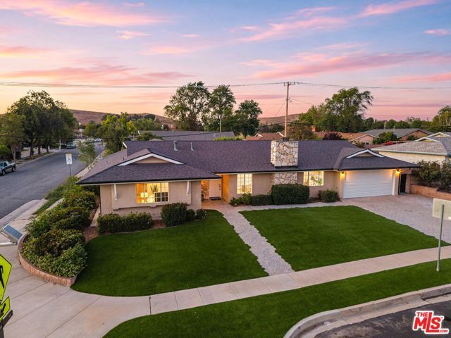91 W Gainsborough Road, Thousand Oaks, CA 91360
