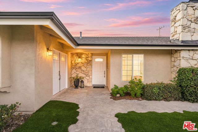 91 W Gainsborough Road, Thousand Oaks, CA 91360