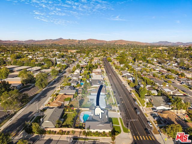 91 W Gainsborough Road, Thousand Oaks, CA 91360