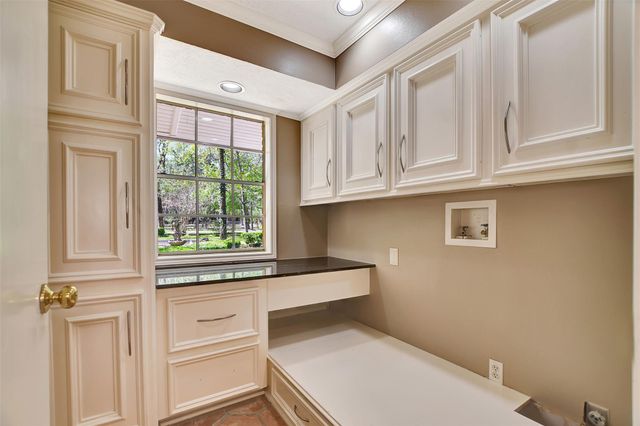 16002 Koenig Lane, Conroe, TX 77384
