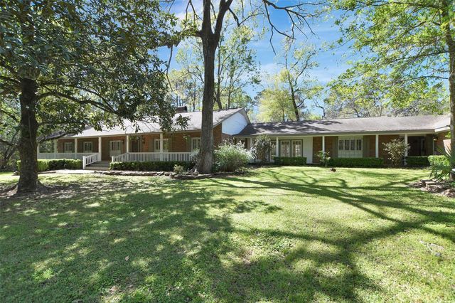 16002 Koenig Lane, Conroe, TX 77384