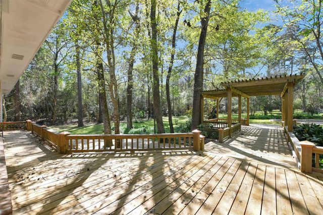 16002 Koenig Lane, Conroe, TX 77384