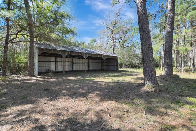 16002 Koenig Lane, Conroe, TX 77384