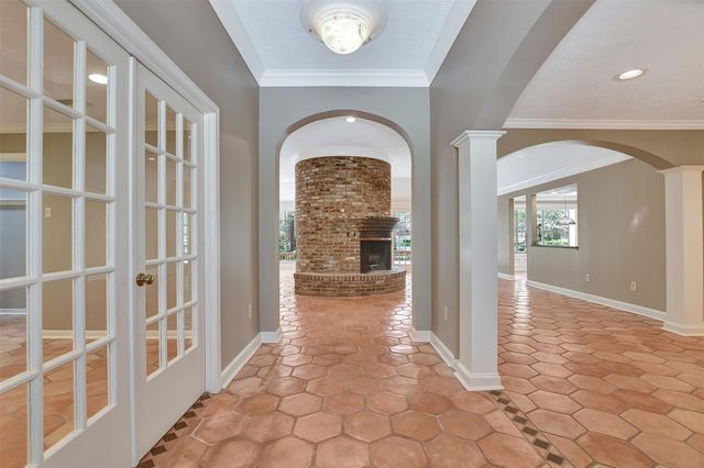 16002 Koenig Lane, Conroe, TX 77384