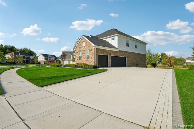 20942 Torbay Drive, Northville, MI 48167