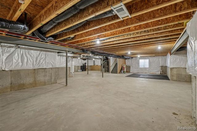 20942 Torbay Drive, Northville, MI 48167