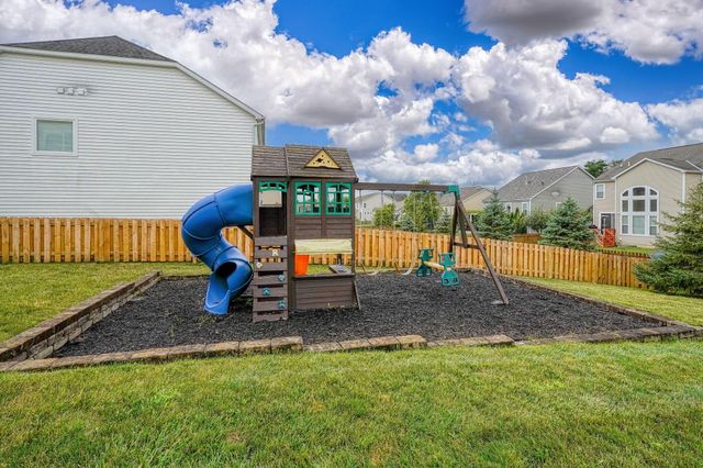 103 Carr Court, Pickerington, OH 43147