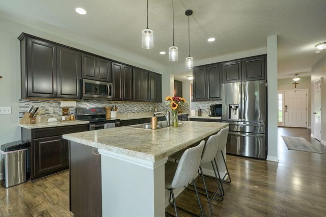 103 Carr Court, Pickerington, OH 43147