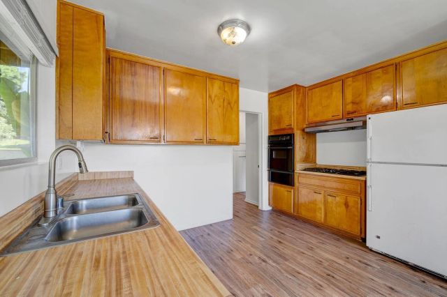 328-30 9th St, Del Mar, CA 92014