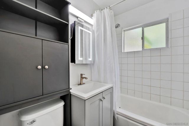 328-30 9th St, Del Mar, CA 92014