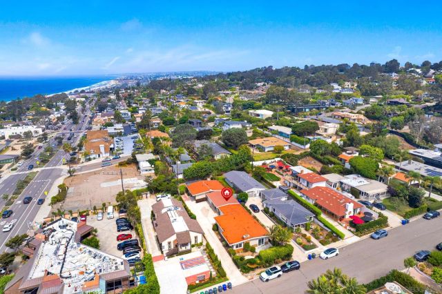328-30 9th St, Del Mar, CA 92014