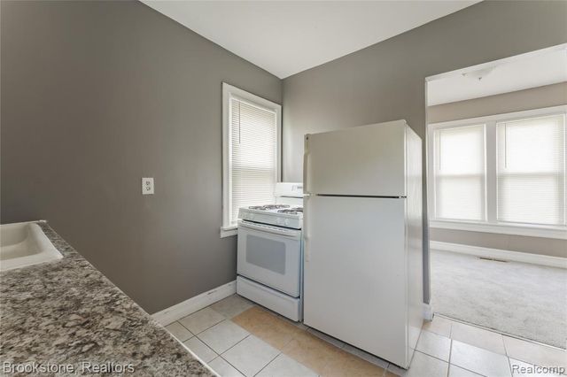 744 Saint Clair Street, Pontiac, MI 48340