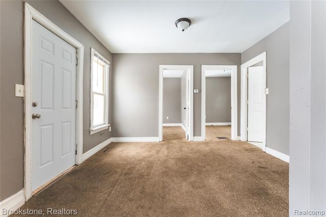 744 Saint Clair Street, Pontiac, MI 48340
