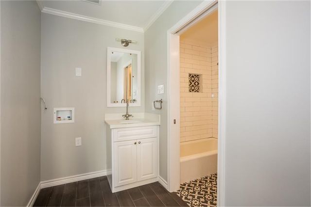 4503 Bryn Mawr Lane, Houston, TX 77027