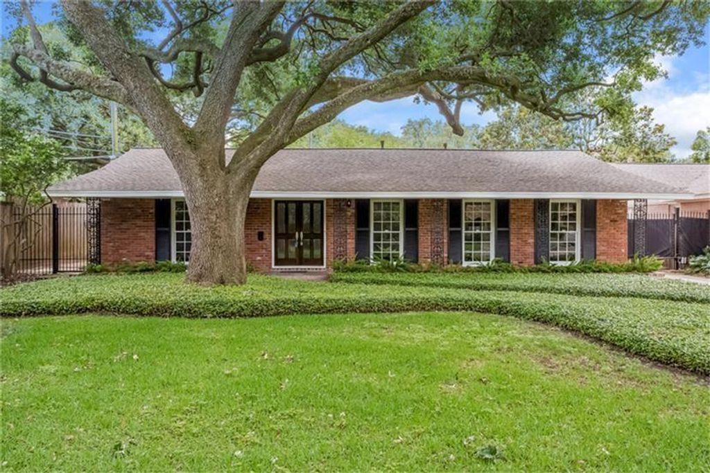 4503 Bryn Mawr Lane, Houston, TX 77027