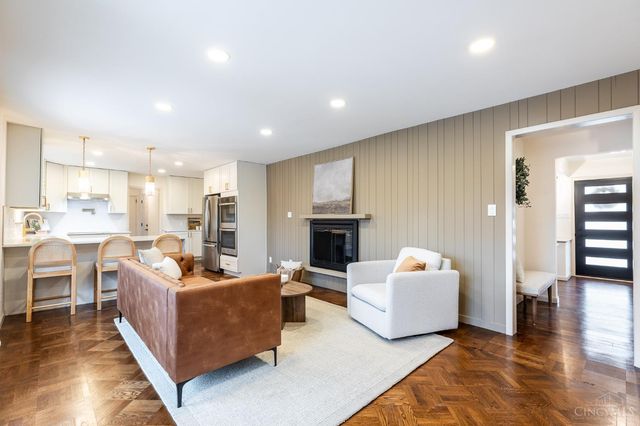 9299 Fidelis Drive, Blue Ash, OH 45242