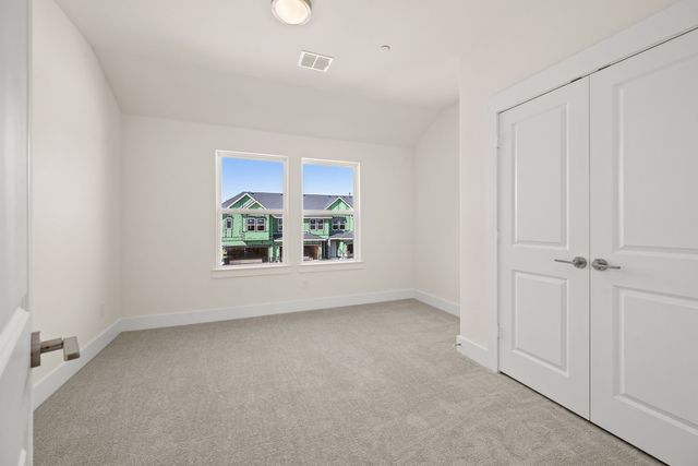 8913 Enclave Way, Northlake, TX 76262